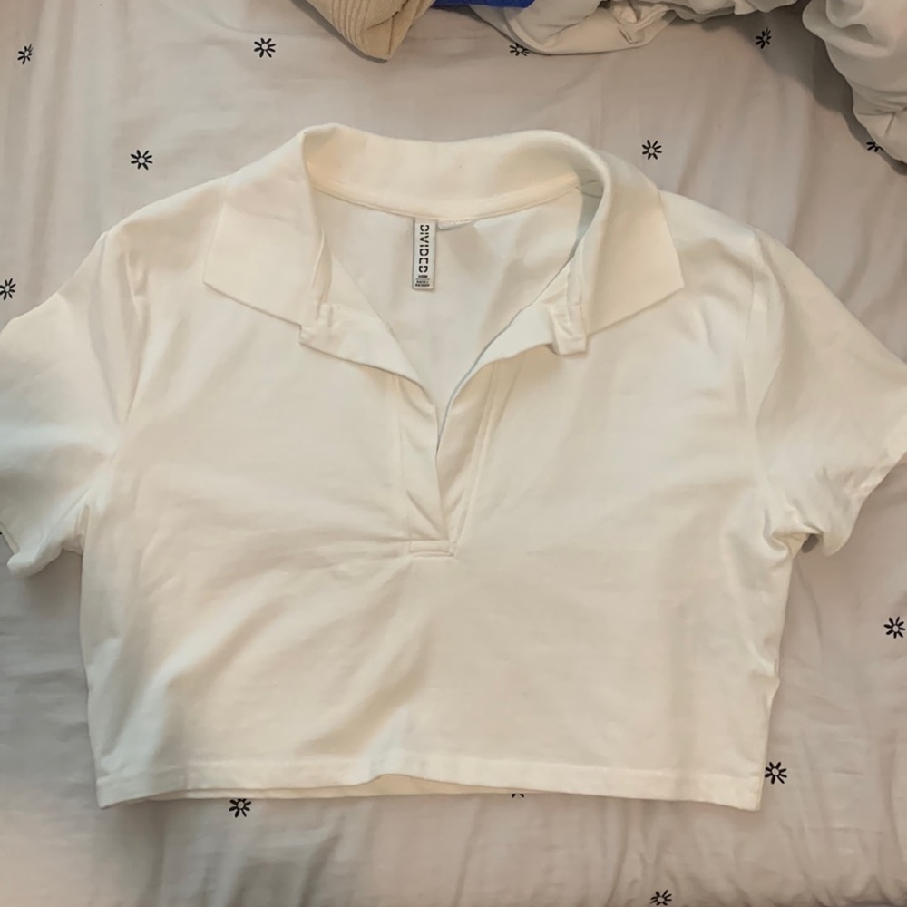 white collared cropped shirt